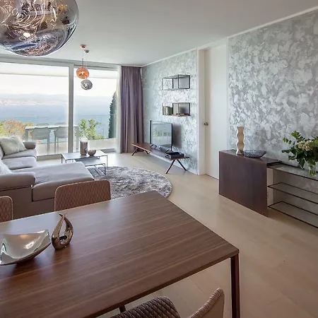 Deluxe With Swimming Pool Abbázia