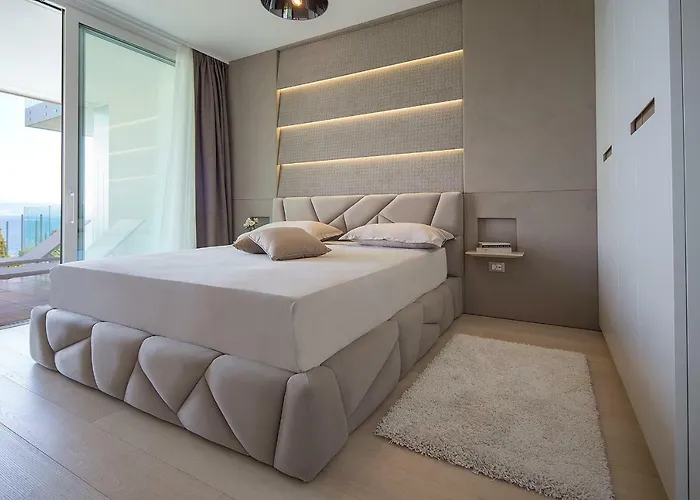 Lejlighed Deluxe With Swimming Pool